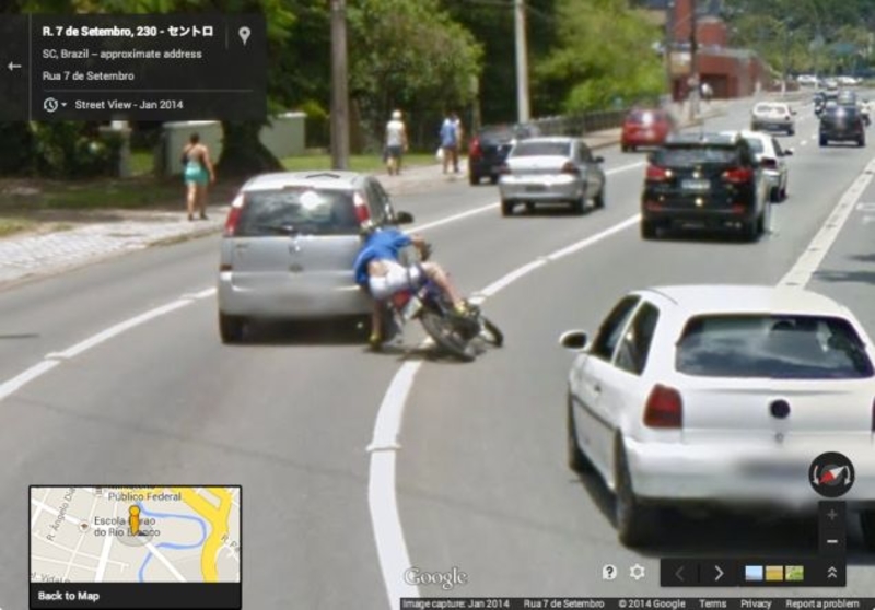 Boom! | Imgur.com/KzRRjko via Google Street View