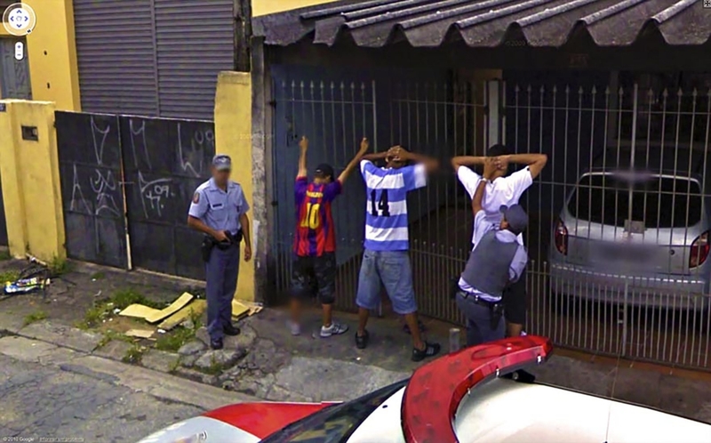 Não Dá Pra Se Esconder Da Lei | Imgur.com/0MUgSV1 via Google Street View