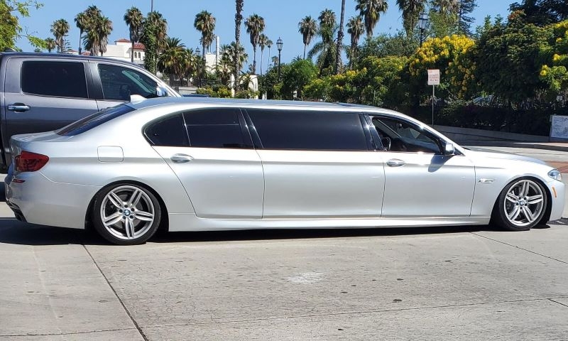 Low 5 Series Limo | Reddit.com/Moarning_Wood