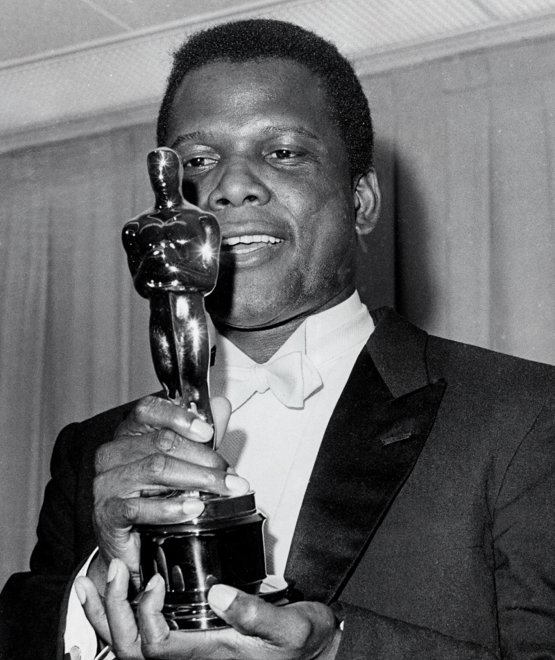 Sidney Poitier Ganha Um Oscar | Getty Images Photo by John Kisch Archive