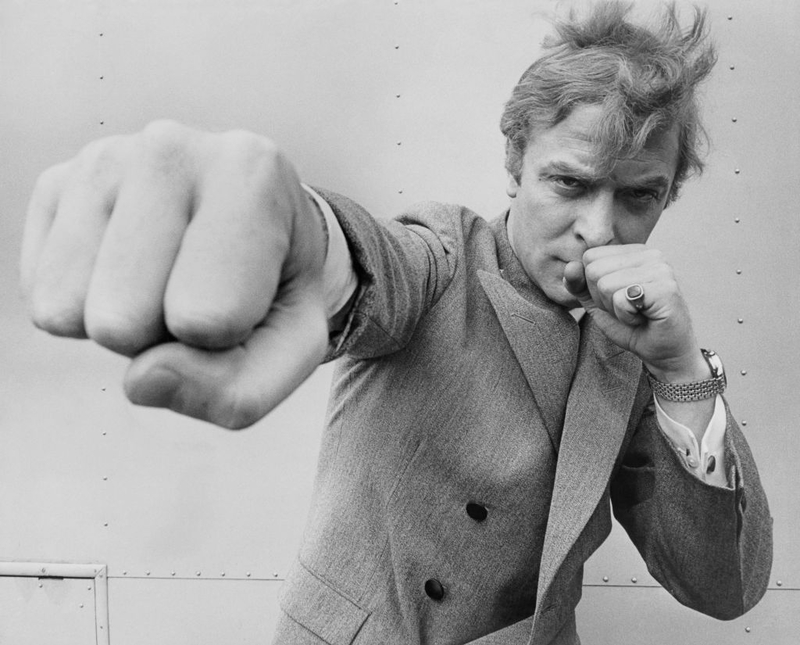 Sir Michael Caine Quebrando Barreiras | Getty Images Photo by Stephan C Archetti/Keystone Features/Hulton Archive