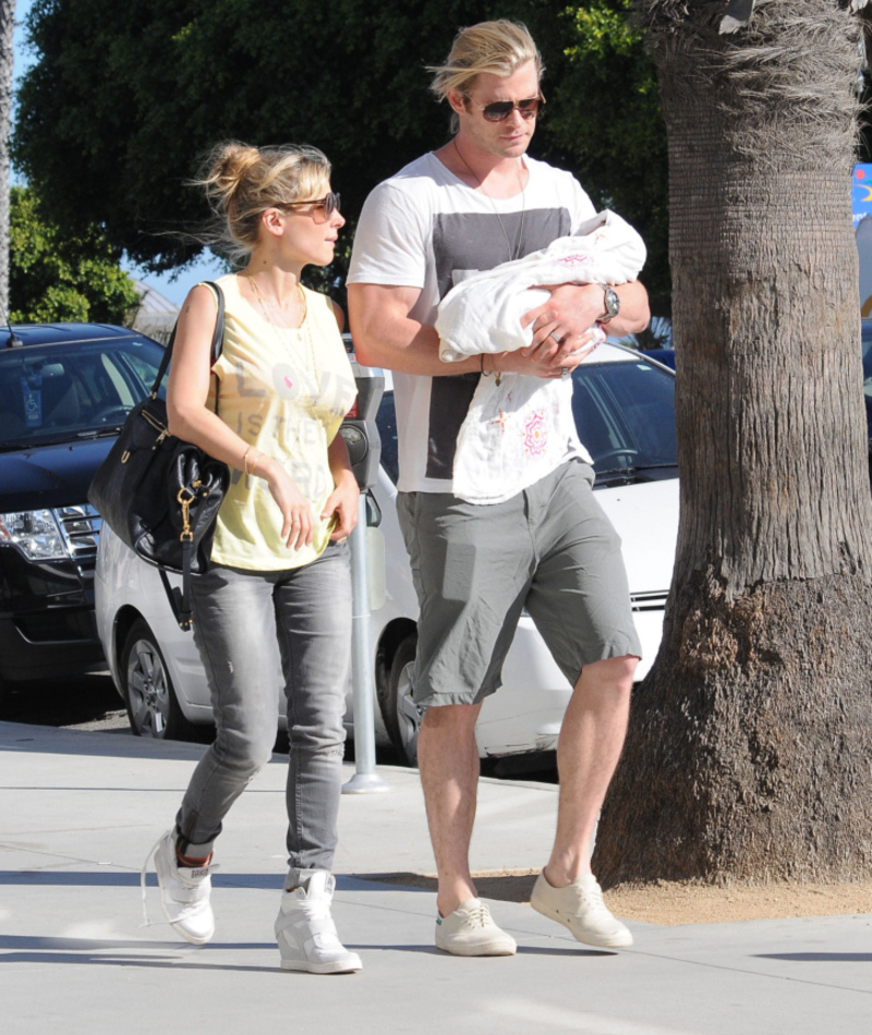 Chris Hemsworth y Elsa Pataky | Alamy Stock Photo by WENN Rights Ltd