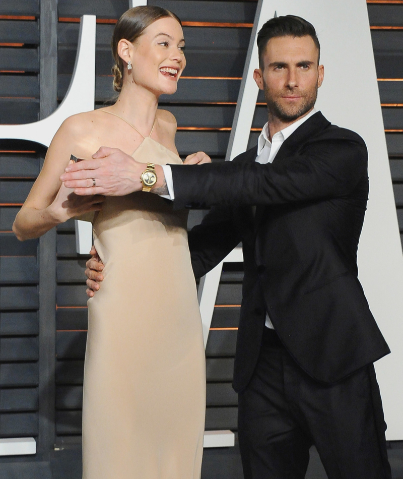 Adam Levine y Behati Prinsloo | Getty Images Photo by Jon Kopaloff/FilmMagic