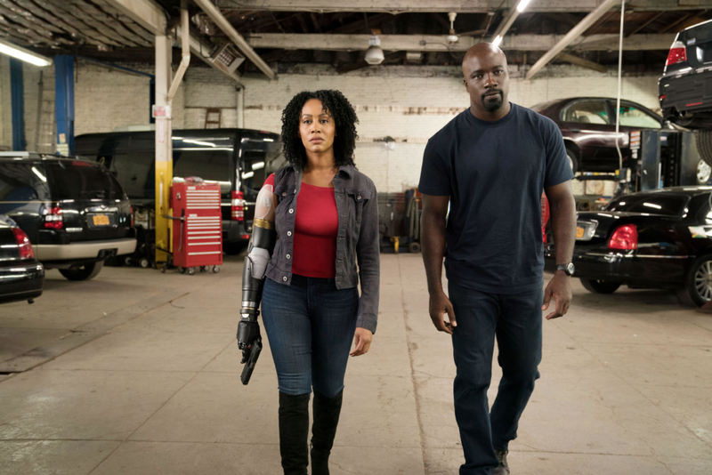 Luke Cage (medianamente recomendada) | Alamy Stock Photo by David Lee / Netflix / courtesy Everett Collection/Ron Harvey/Everett Collection Inc 