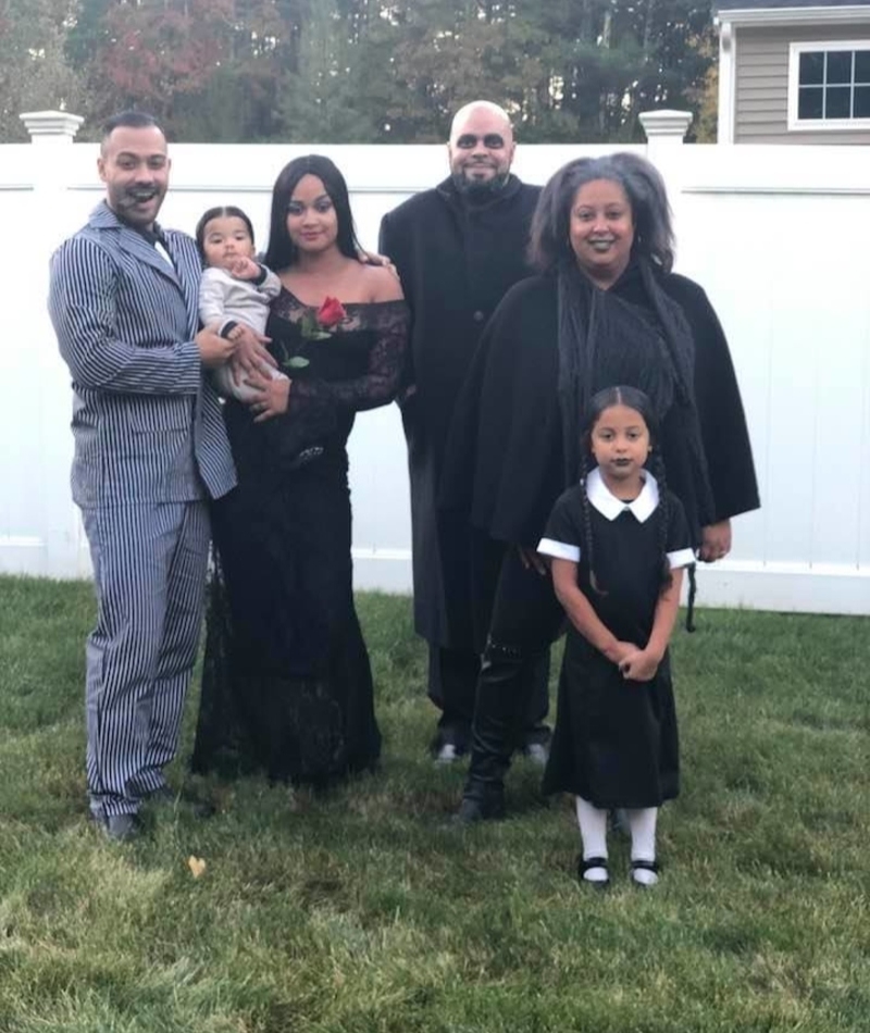 La familia Addams | Reddit.com/aiptruss