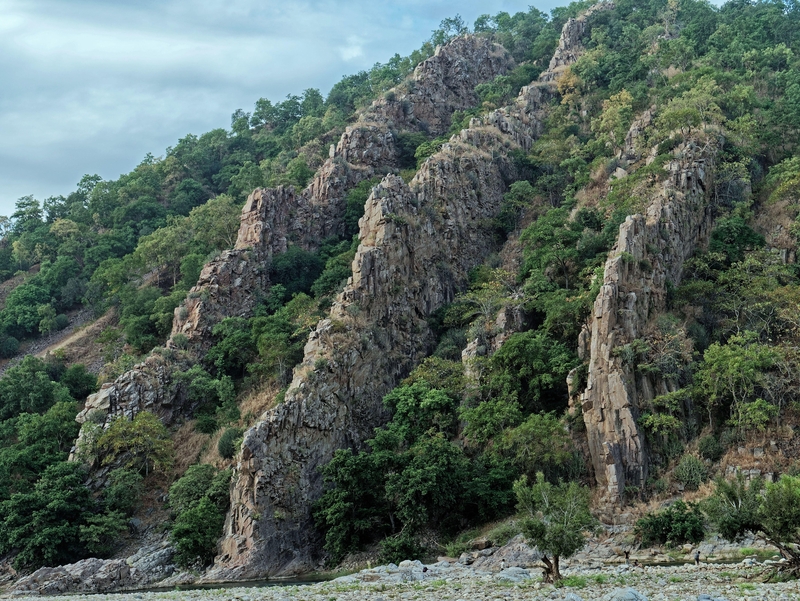 India’s Aravalli Range Is the World’s Oldest Surviving Geological Feature | Alamy Stock Photo