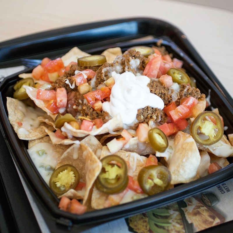 Del Taco's Queso Loaded Nachos | Instagram/@deltaco