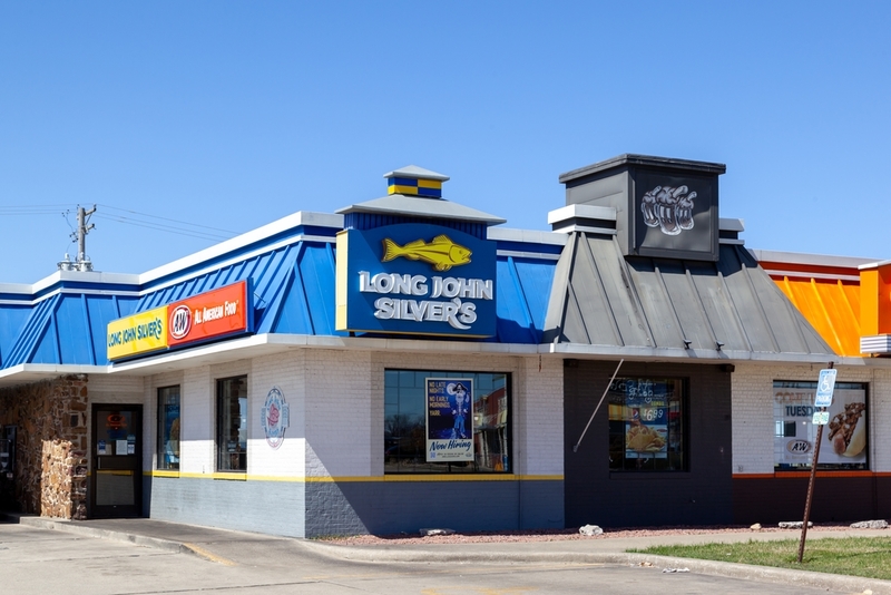 Long John Silver’s | Shutterstock