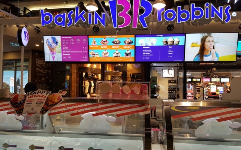 Baskin-Robbins | Shutterstock