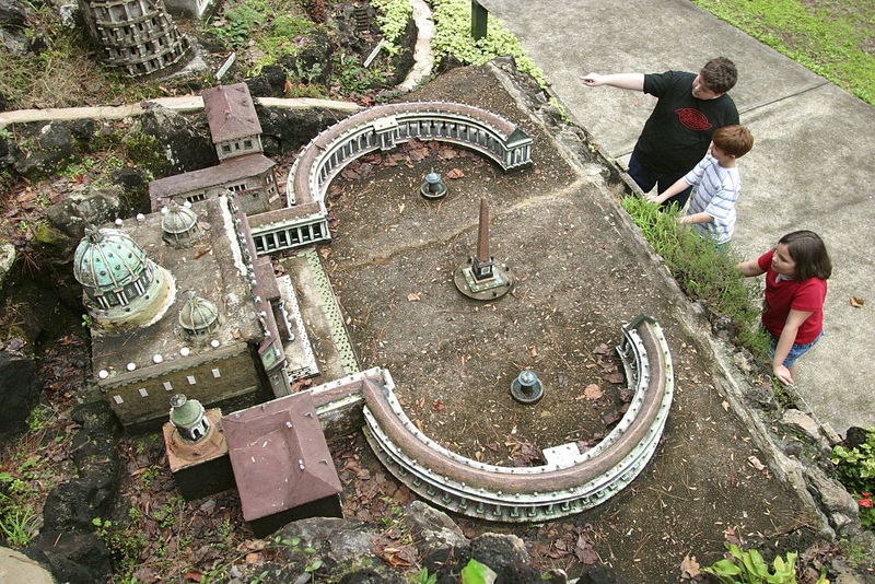 Ave Maria Grotto – Alabama | Getty Images Photo by Jeff Greenberg/Universal Images Group