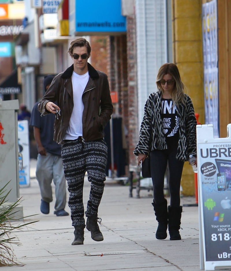 Ashley Tisdale E Christopher French | Alamy Stock Photo by WENN Rights Ltd 