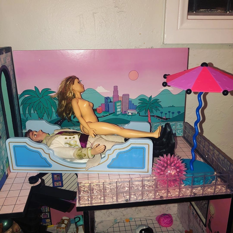 The Mom Whose Barbies Got a Little Close for Comfort | Instagram/@mom_fails