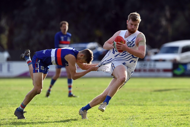 Tackling Done Right | Alamy Stock Photo by Karl Phillipson / Optikal 