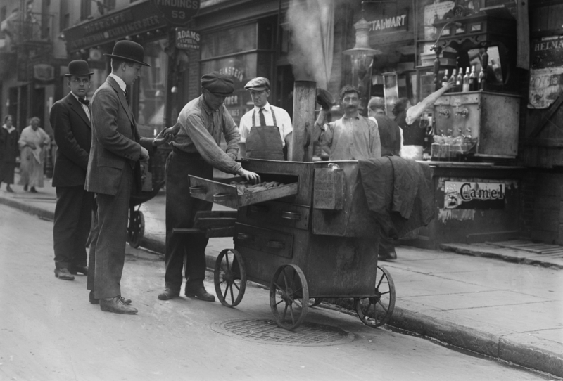 Baked Potato Seller | Shutterstock