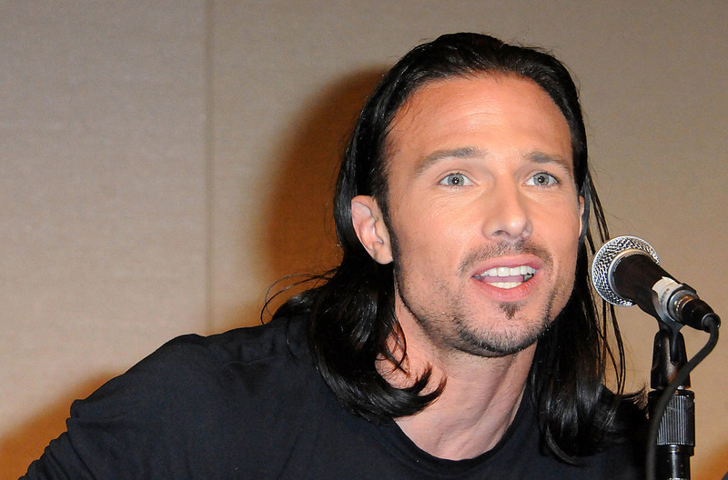 Convenciones de fans de Noah Hathaway | Getty Images Photo by Albert L. Ortega