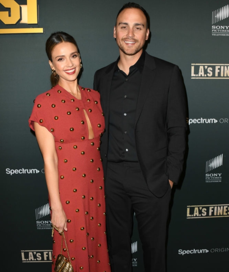 Jessica Alba With Her Brother Joshua | Getty Images Photo by Jon Kopaloff