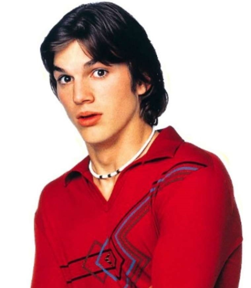 Ashton Kutcher als Michael Kelso | MovieStillsDB