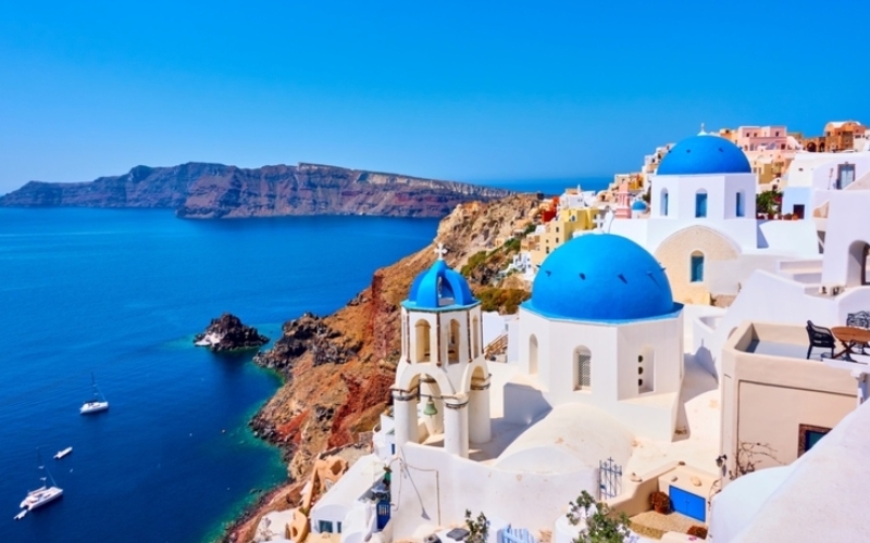 Fantasie: Insel Santorin, Griechenland | Shutterstock