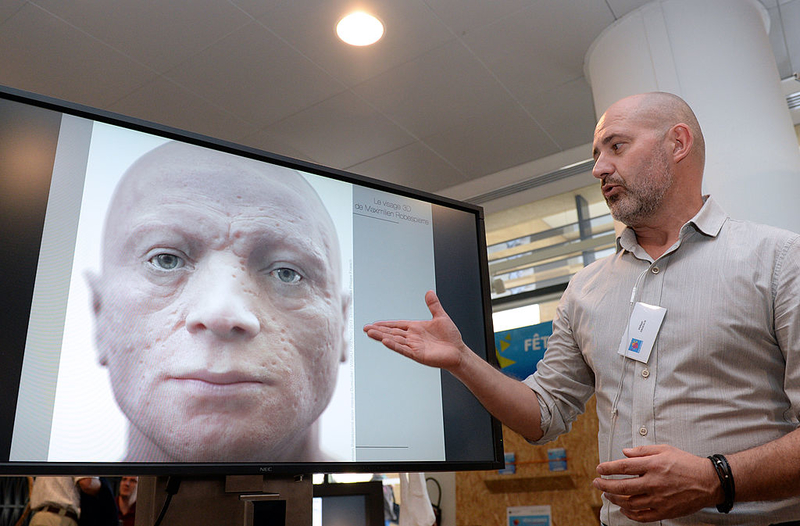 Apenas a Ponta do Robespierre? | Getty Images Photo By ANNE-CHRISTINE POUJOULAT/Staff