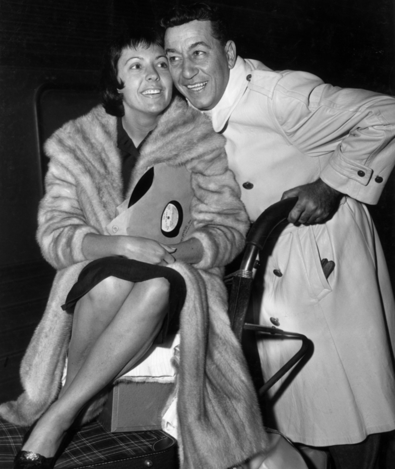 Louis Prima com Sua Esposa e Parceira Musical Keely Smith | Getty Images Photo by Hulton Archive