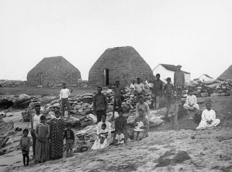 Locals of Niihau | Alamy Stock Photo by FL Historical collection 9