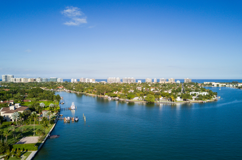 Florida: Surfside | Shutterstock