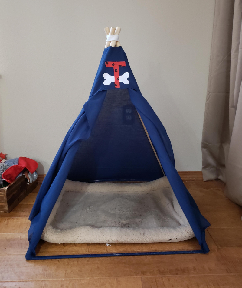 Make a DIY Teepee | Imgur.com/FriendlessFish