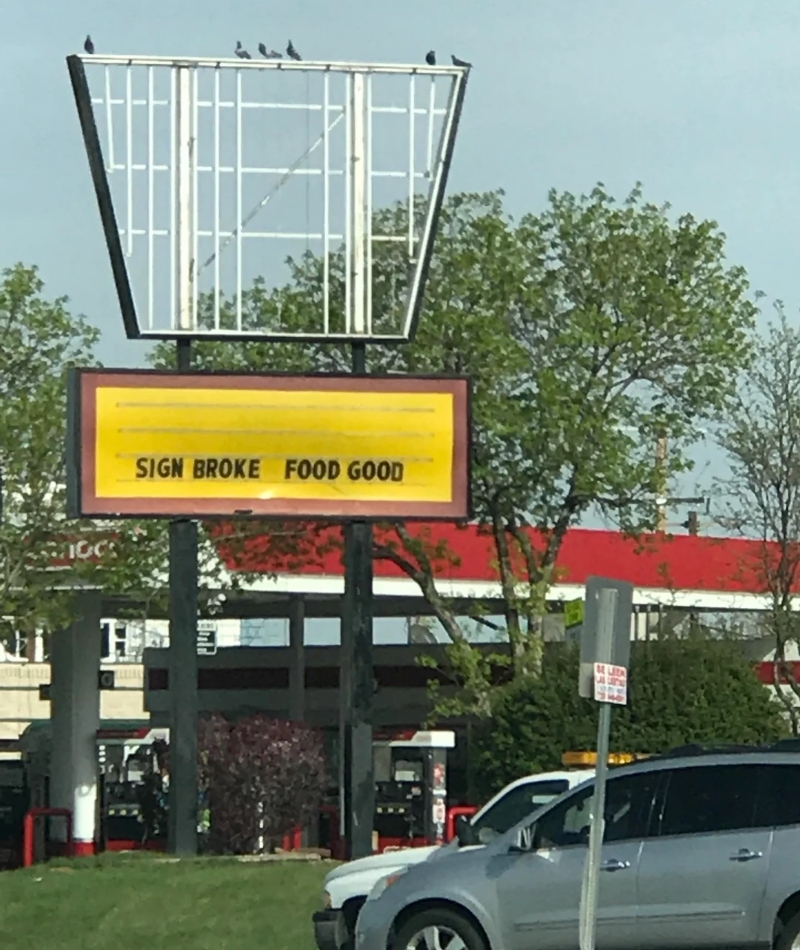 Oops, the Sign Broke | Reddit.com/Fafafohigh