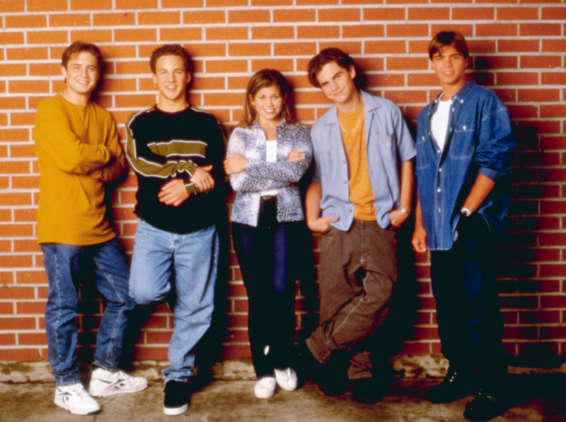 Conexiones con “Boy Meets World” | Alamy Stock Photo by Buena Vista Pictures/Courtesy Everett Collection / Inc