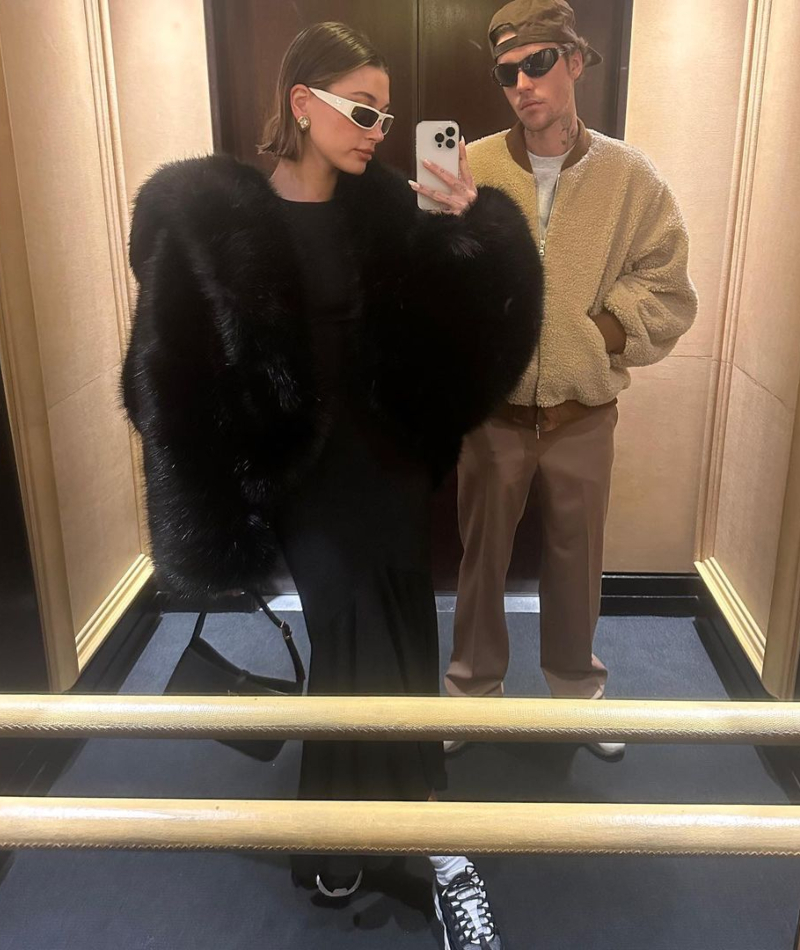 A Luxurious Elevator Look | Instagram/@haileybieber