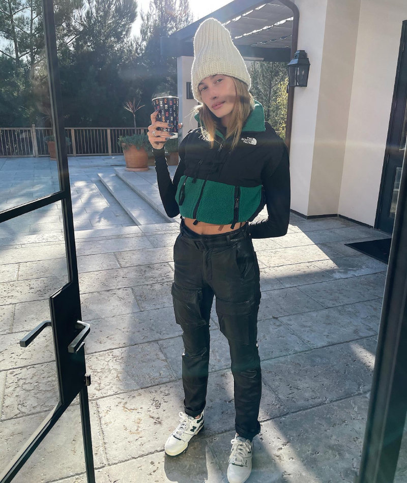 Après Ski, Hailey’s Version | Instagram/@haileybieber