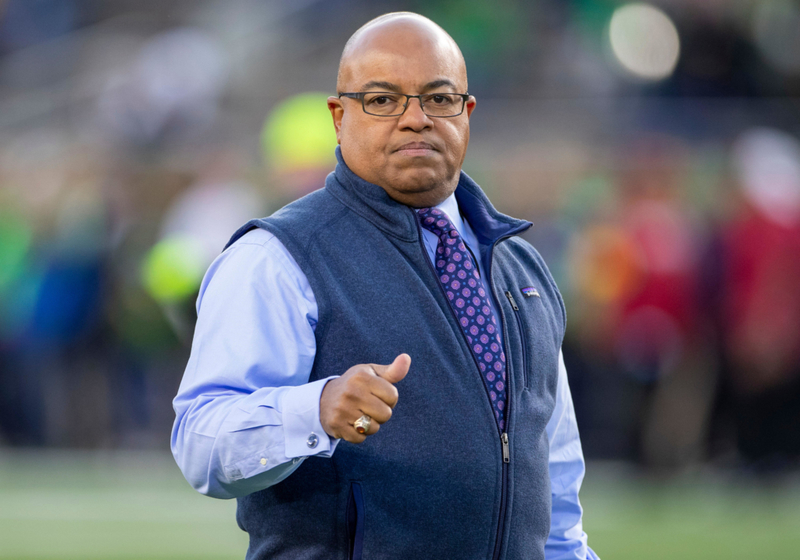 Mike Tirico – NBC Sports | Alamy Stock Photo by John Mersits/Cal Sport Media