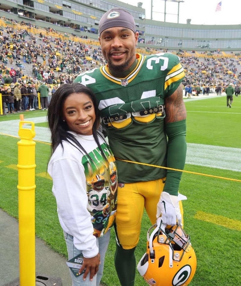 Jonathan Owens & Simone Biles | Instagram/@simonebiles