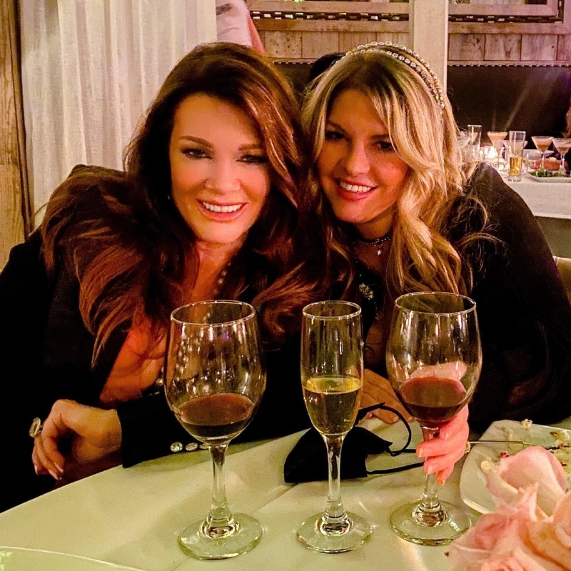 Pandora Todd and Lisa Vanderpump | Instagram/@lisavanderpump