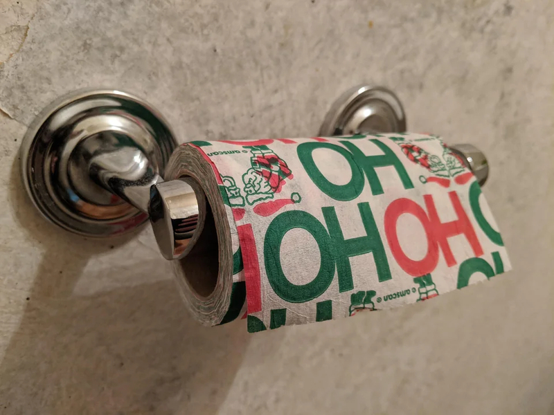 Papel higiénico navideño | Reddit.com/Smashycomman