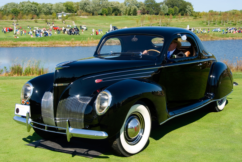 Lincoln Zephyr Coupe de 1939 | Alamy Stock Photo by Chuck Eckert