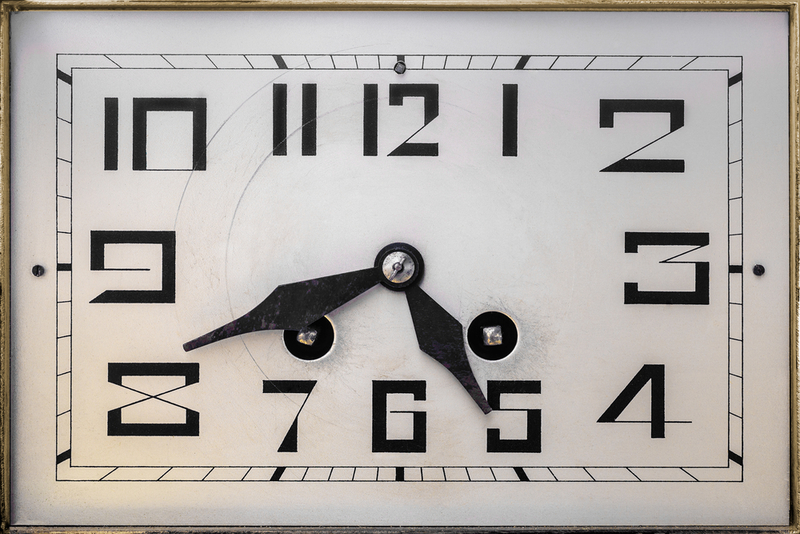 Relojes antiguos | Martin Bergsma/Shutterstock