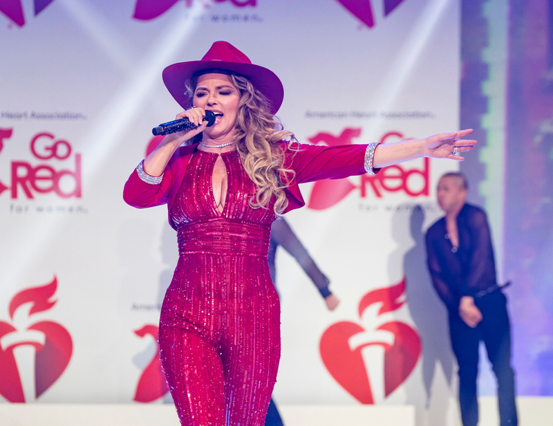 Shania Twain / Eilleen Regina Edwards | Lev Radin/Shutterstock