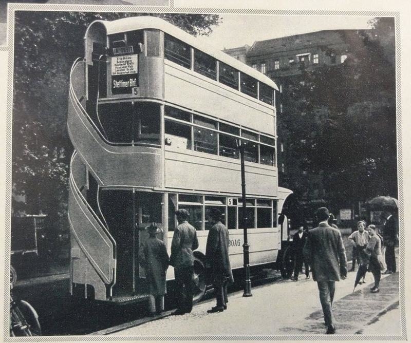 Dieser dreistöckige Bus aus den 30er Jahren in Berlin, Deutschland | Facebook/@EBC Model Car Club