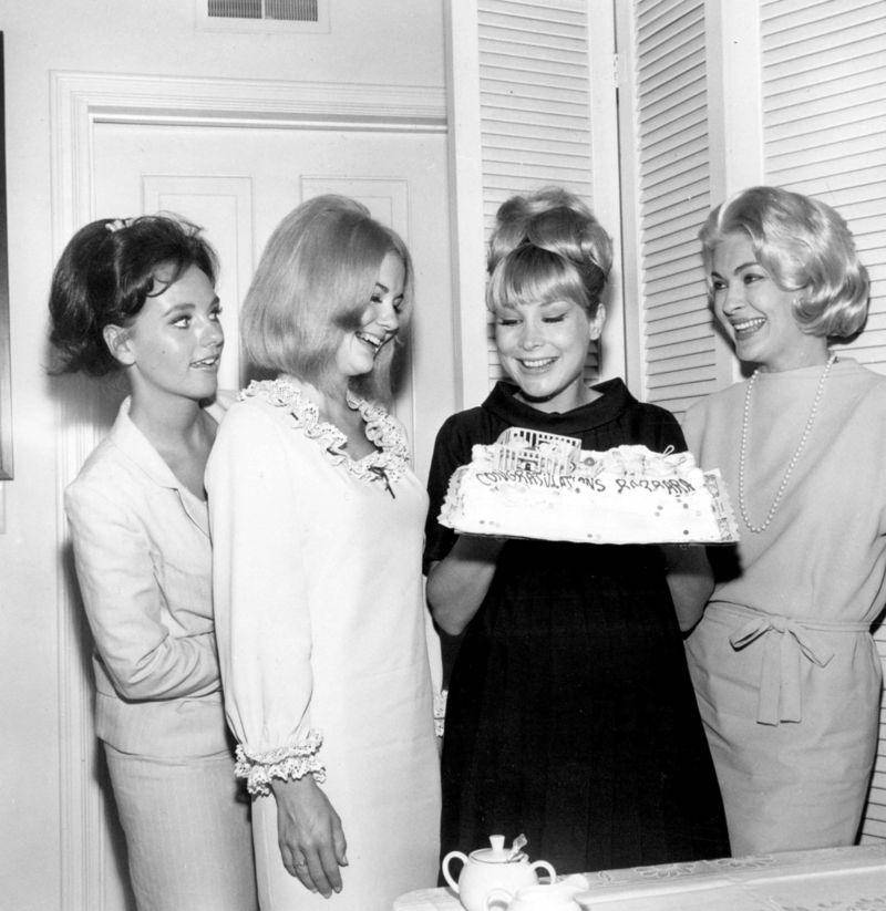 Barbara Eden’s Baby Shower, 1965 | Alamy Stock Photo by Globe Photos/ZUMAPRESS.com/ZUMA Press, Inc