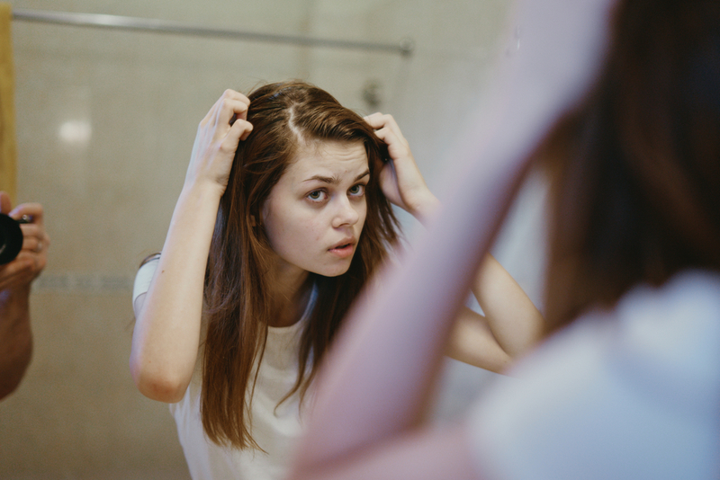 Heal a Damaged Scalp | Shutterstock