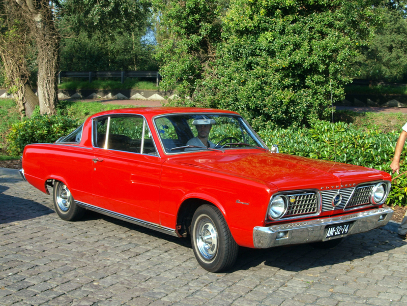 Plymouth Barracuda de 1966 | Alamy Stock Photo by NPC Collectiom 