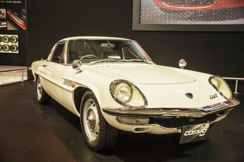 Mazda Cosmo von 1967 | Alamy Stock Photo by Vadim Rodnev 