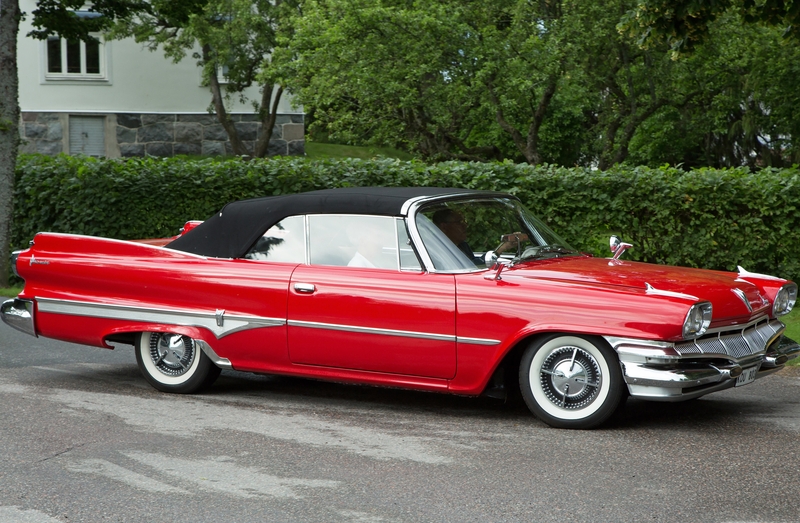 Dodge Dart von 1960 | Alamy Stock Photo by allwall 