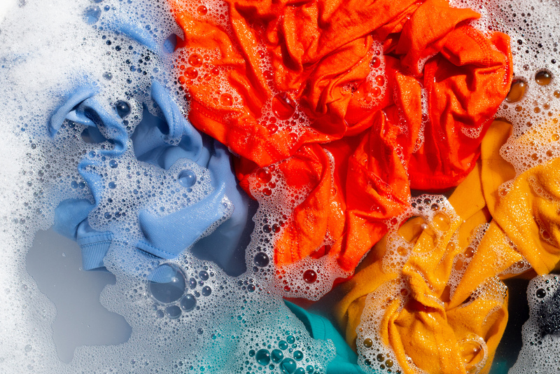 Wash Fabric Before Sewing | Shutterstock