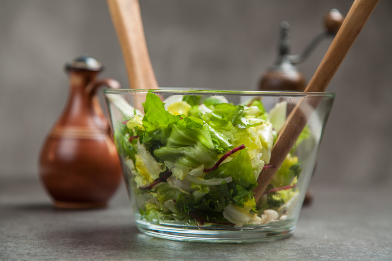 Leaving Salad Out Is Fine | Alamy Stock Photo by George Dolgikh