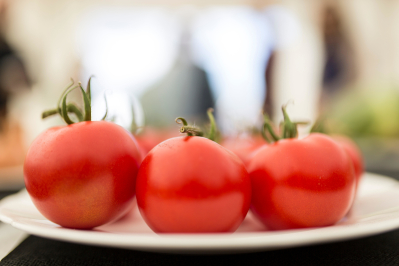 Do Not Lock Your Tomatoes In a Cold, Dark Fridge. | Alamy Stock Photo by Chris Bull 