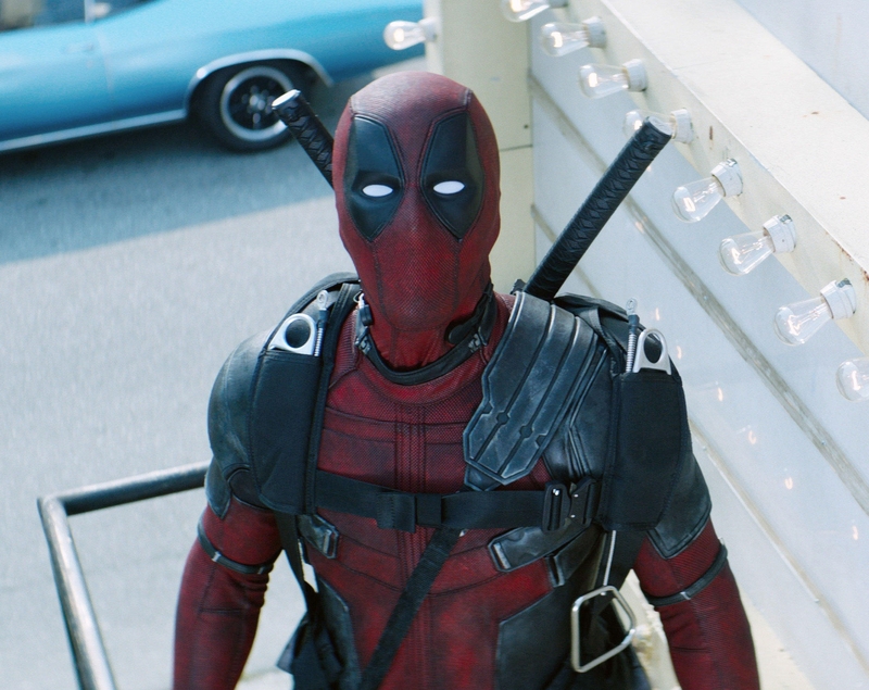 Ryan Reynolds: “Deadpool's” Suit | Alamy Stock Photo by 20th Century Fox Film Corp/Everett Collection Inc/Ron Harvey