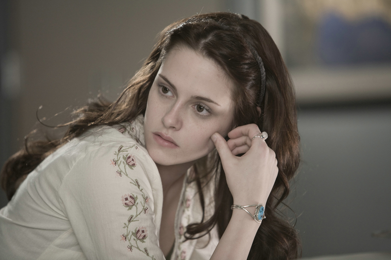 Kristen Stewart: Rings From “Twilight” | MovieStillsDB