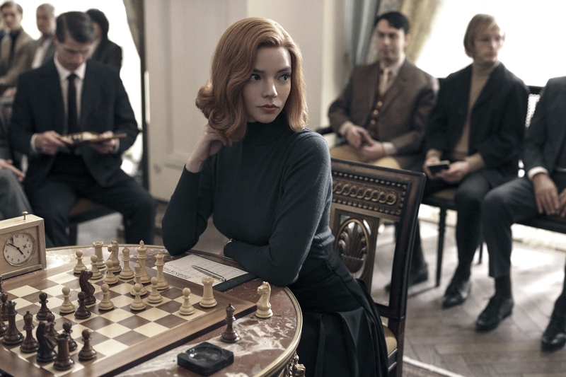 Anya Taylor-Joy: Wardrobe From “The Queens Gambit” | Alamy Stock Photo by Charlie Gray / Netflix / The Hollywood Archive/PictureLux/American Pictorial Collection